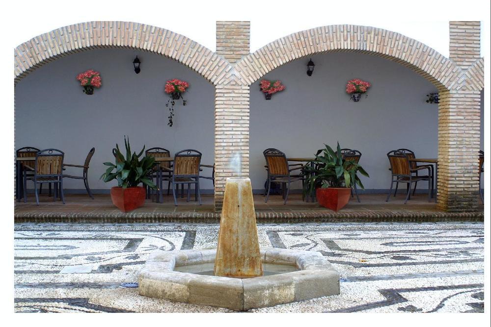 Hotel La Enrea Montefrio Facilities photo